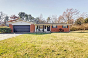 Beautiful 3 BR/2 Bath Very Close to IU & Downtown